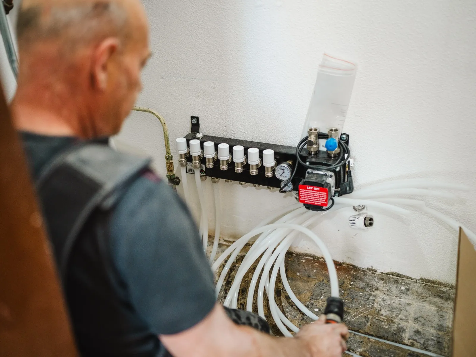 Erik van Sighem verdeler aansluiten